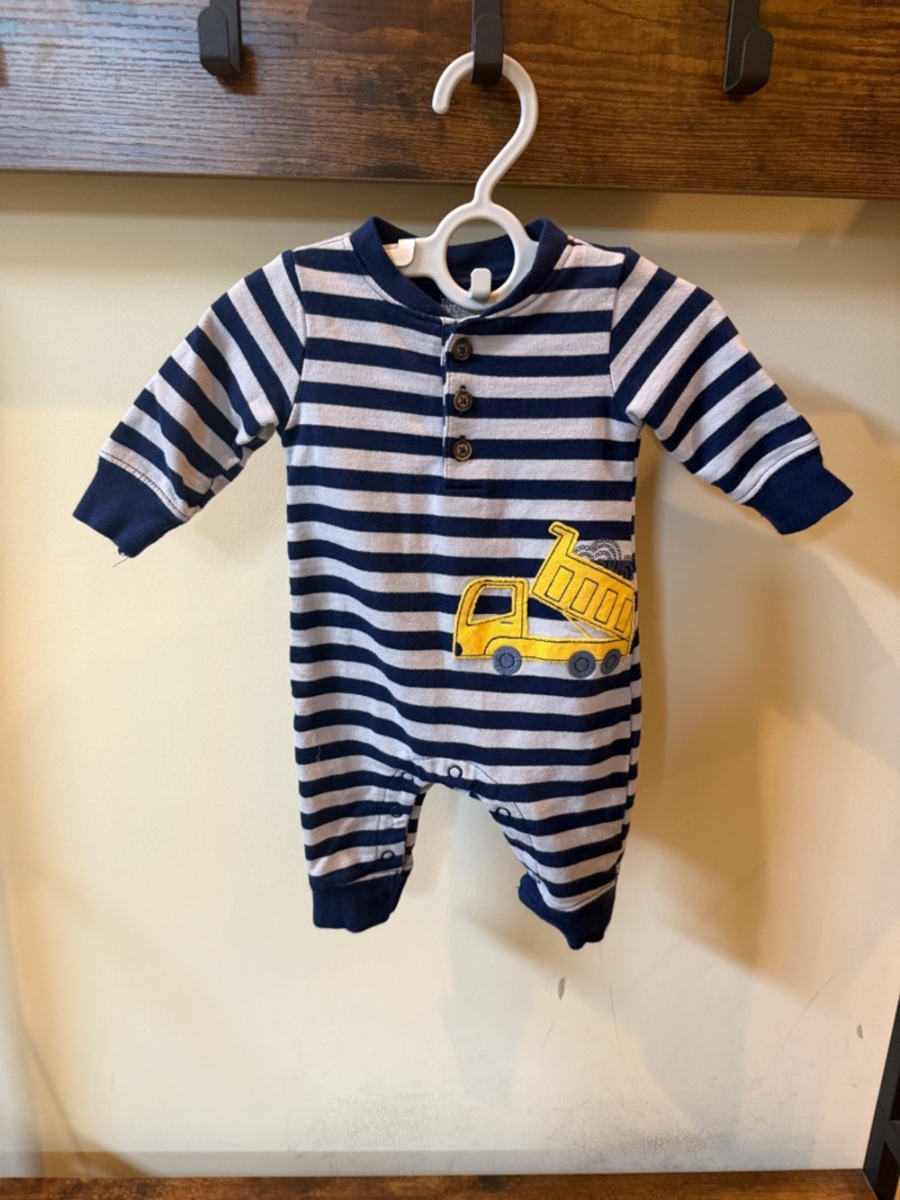 Just One You By Carter's Baby Boys Romper Size 3 Months
